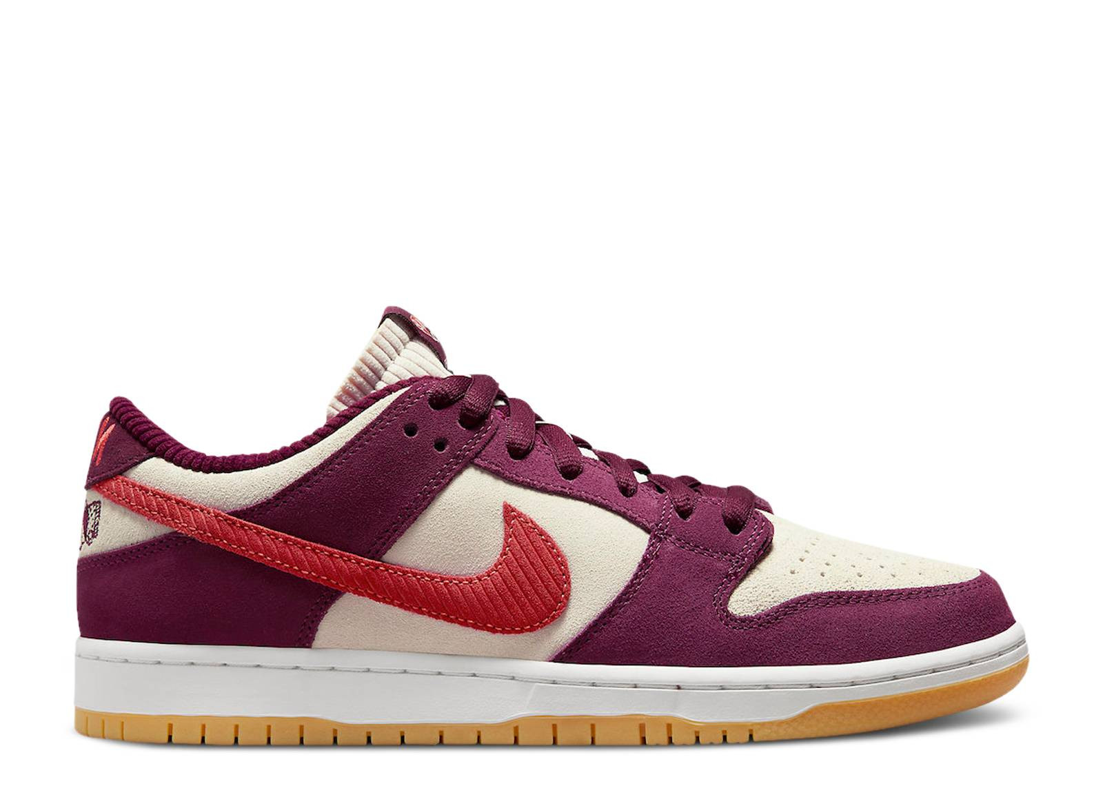 Nike Dunk Low SB X Skate Like a Girl