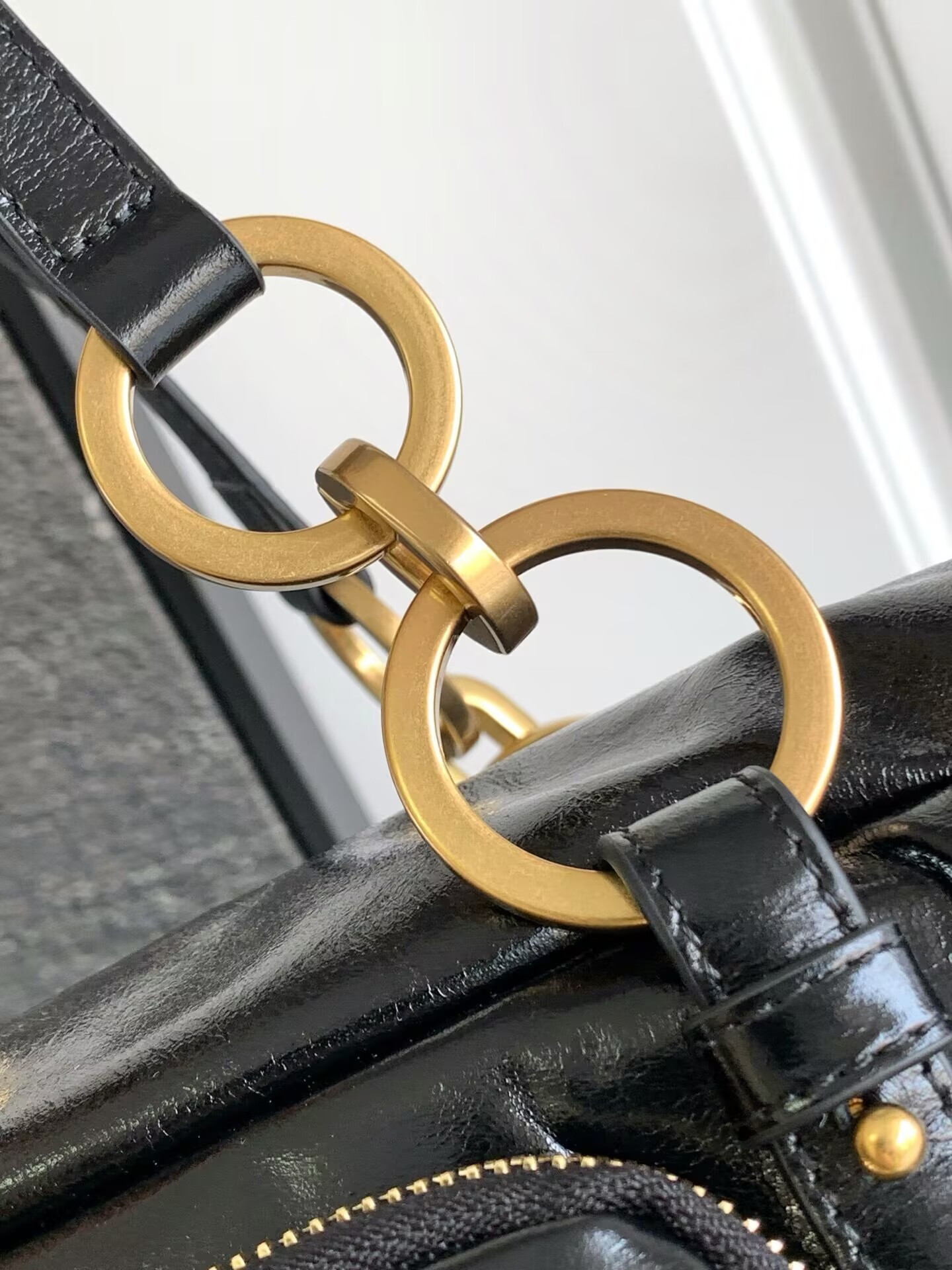 Pra*a dangle medium leather top-handle bag 14x30x13.5cm