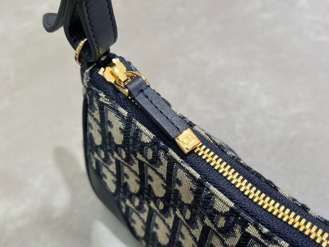 D*or 30 montaigne wanderlust mini bag blue D*or oblique jacquard and smooth calfskin 26x12x7cm