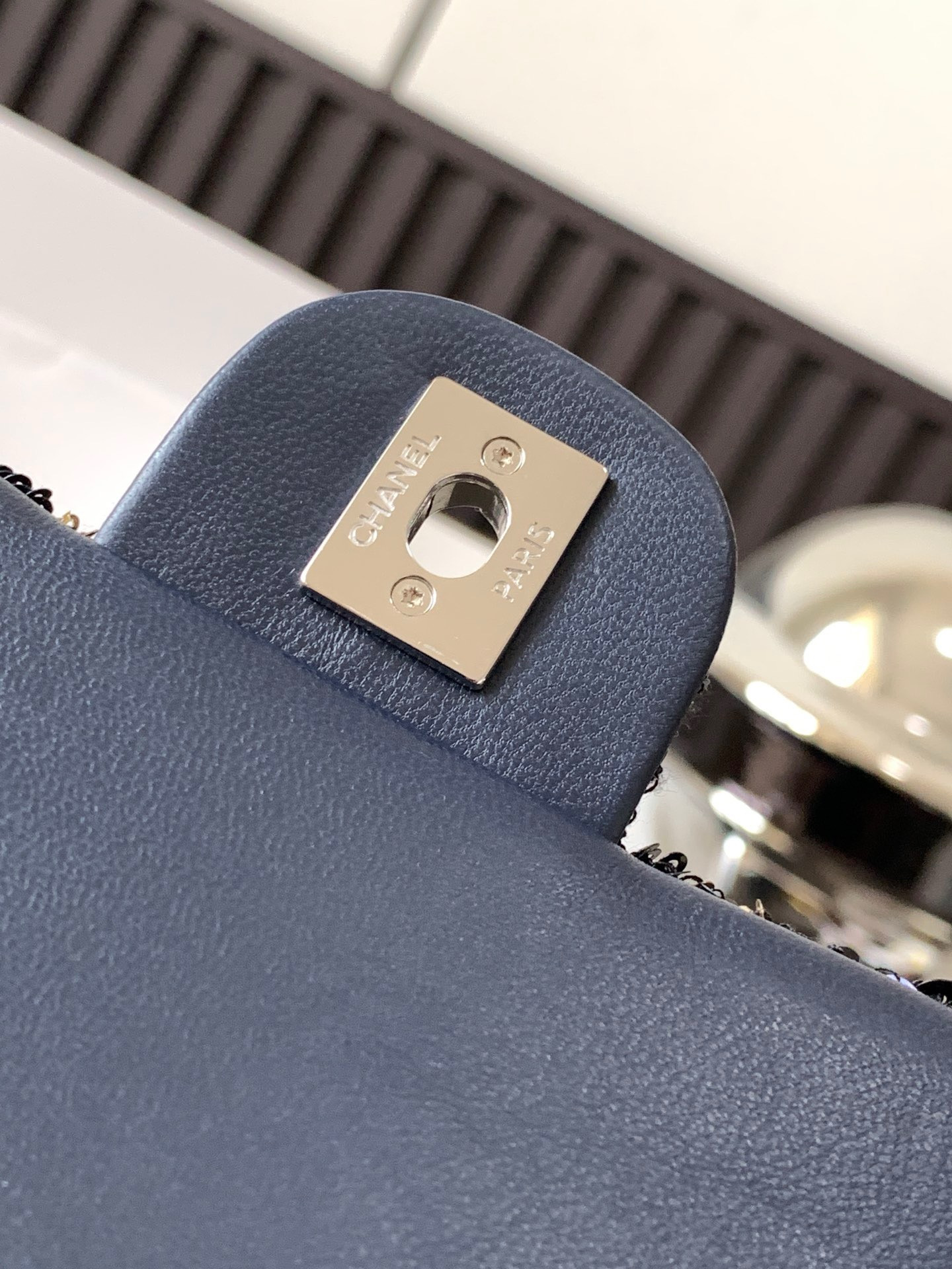 Ch*el mini cf  20x15x7cm