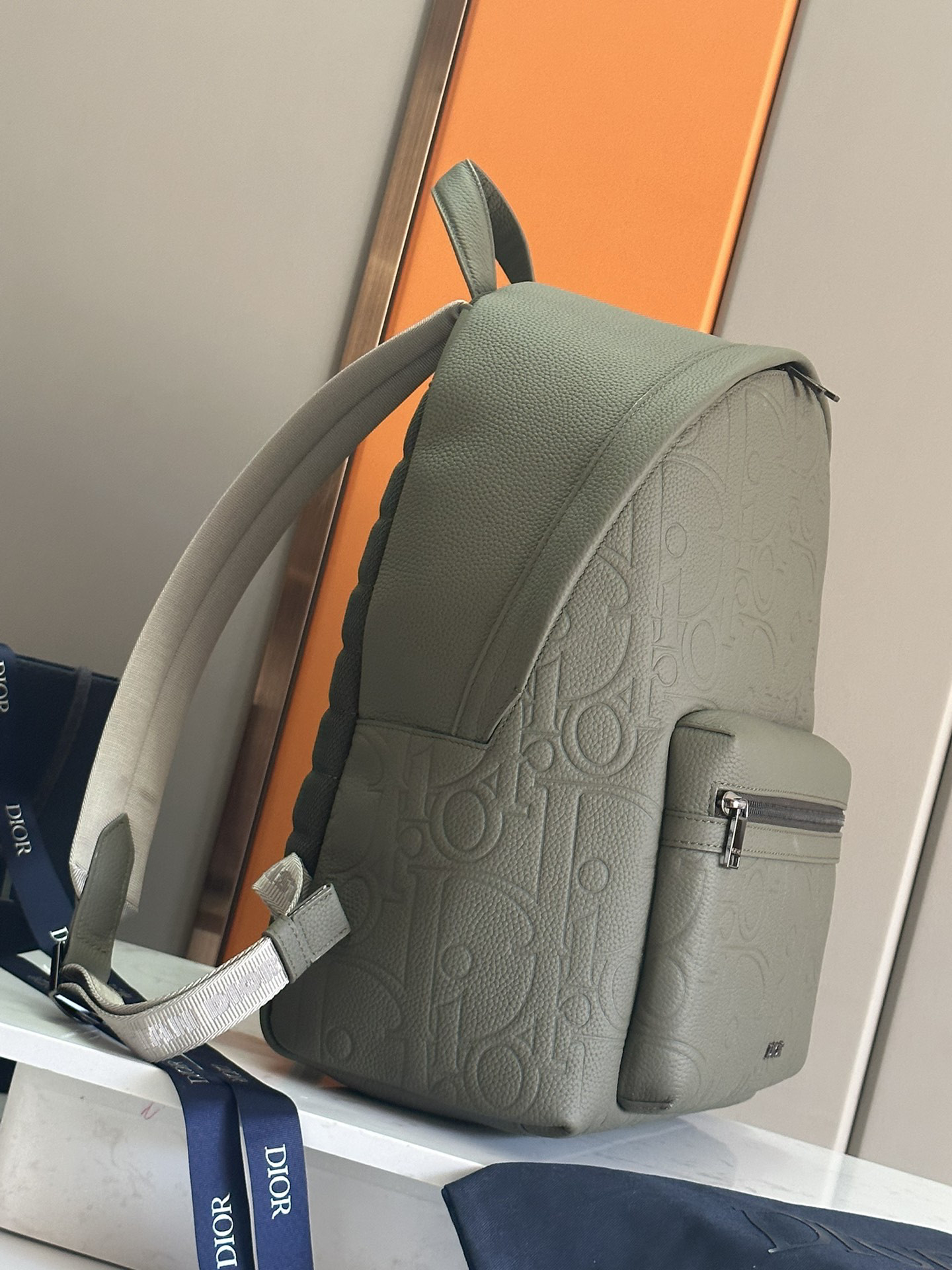 D*or rider 2.0 backpack  khaki D*or gravity leather and khaki grained calfskin 31 x 40 x 18 cm