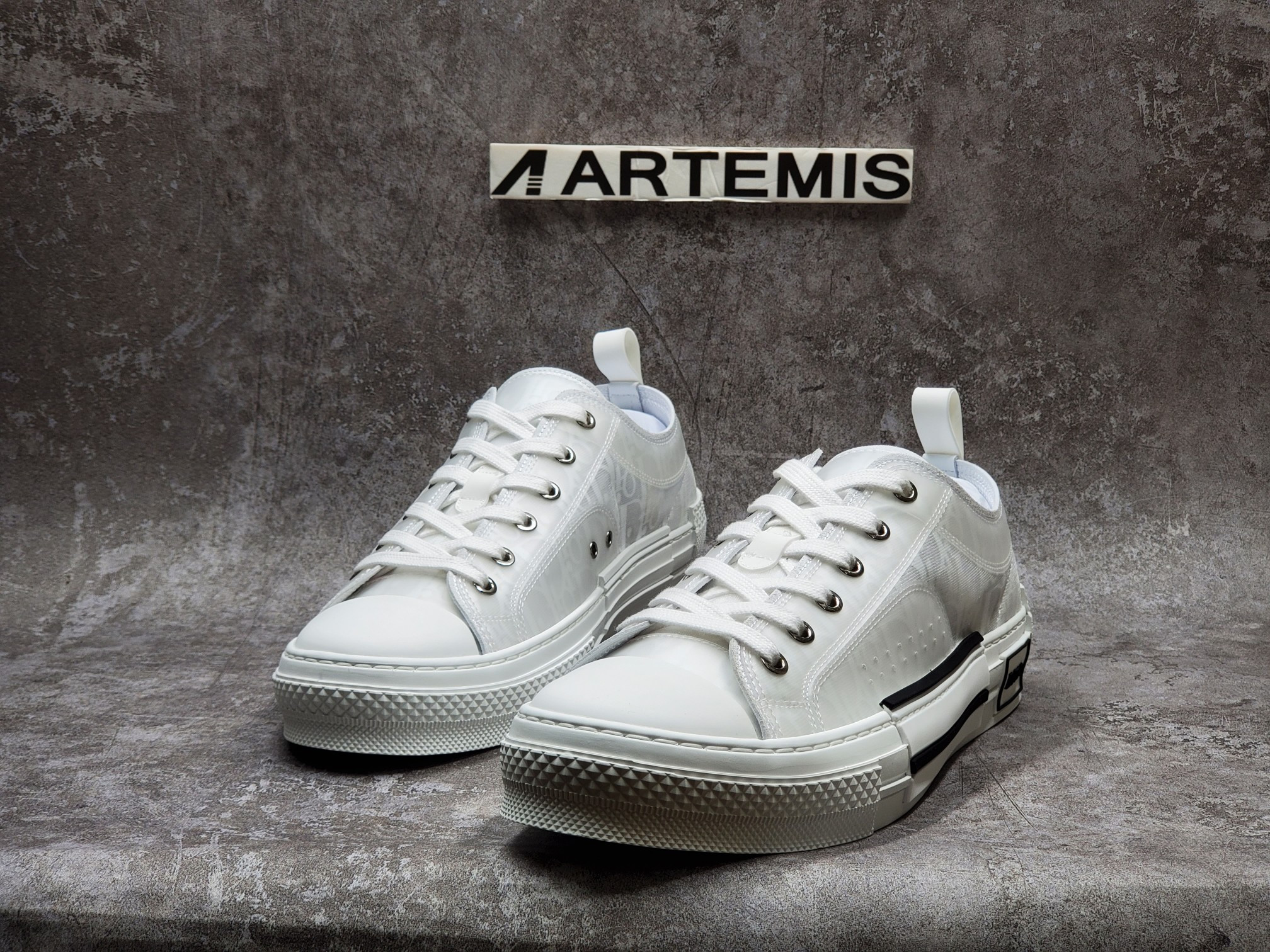 D*or b23 low top oblique