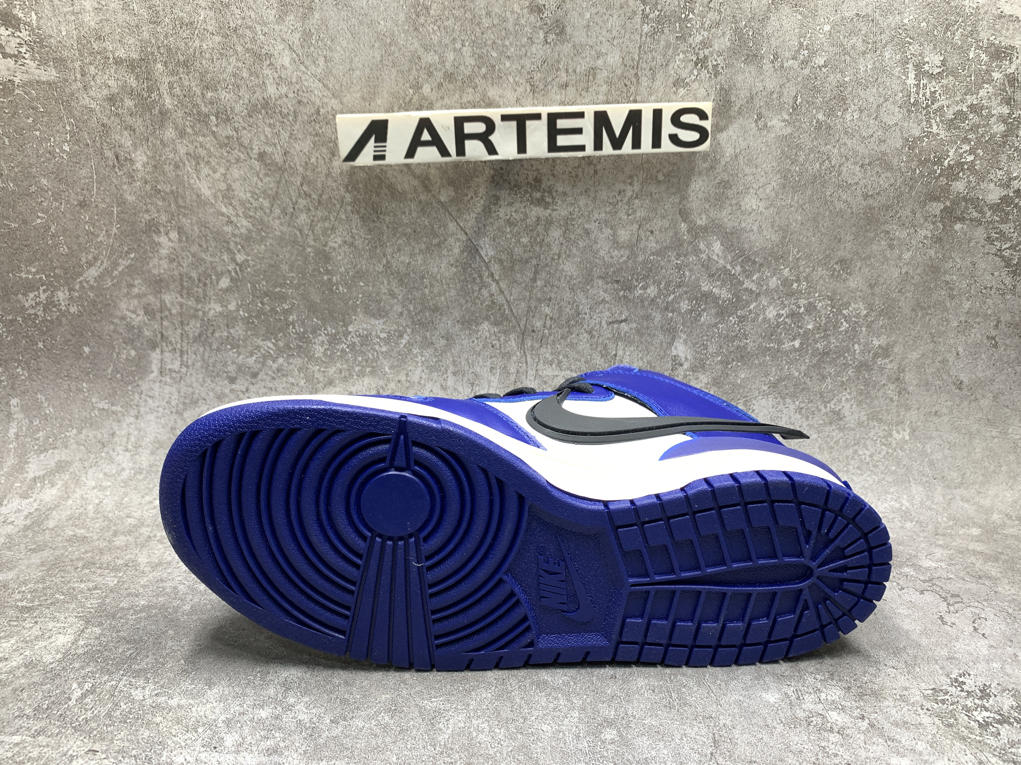 Nike Dunk High AMBUSH Deep Royal