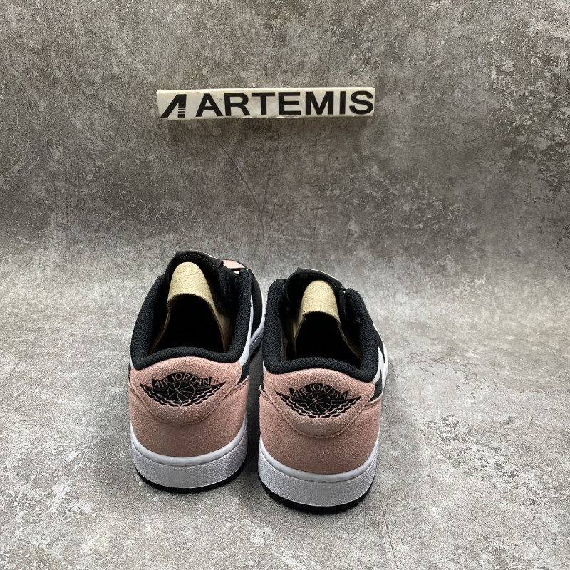 Air Jordan 1 Low OG Bleached Coral