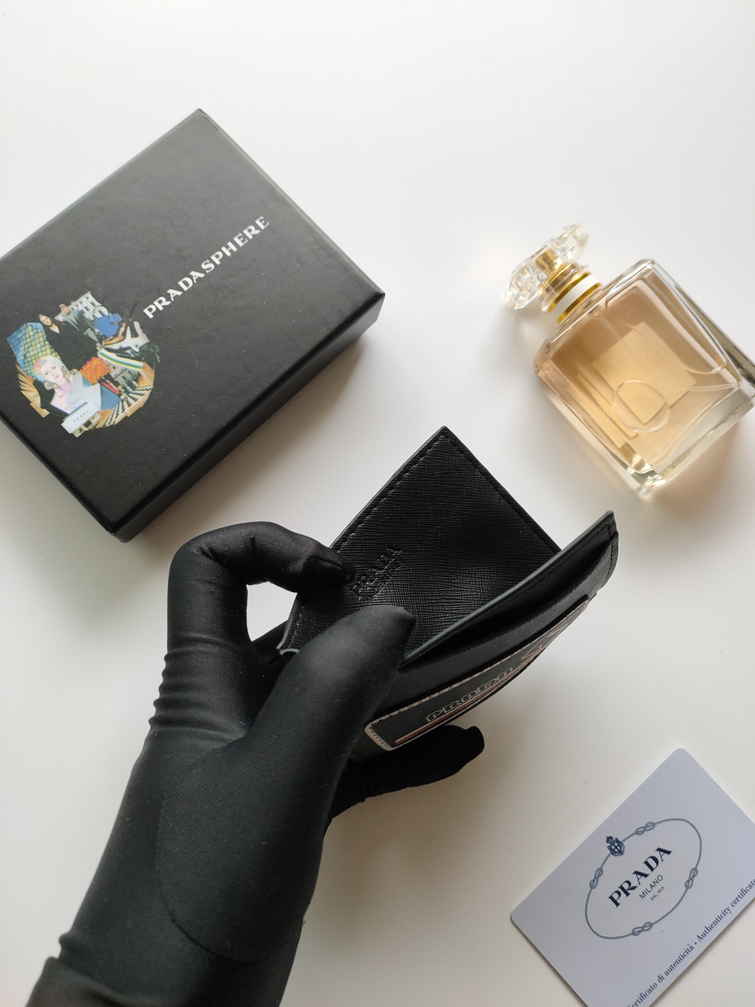 Pra*a card holder 8-10cm