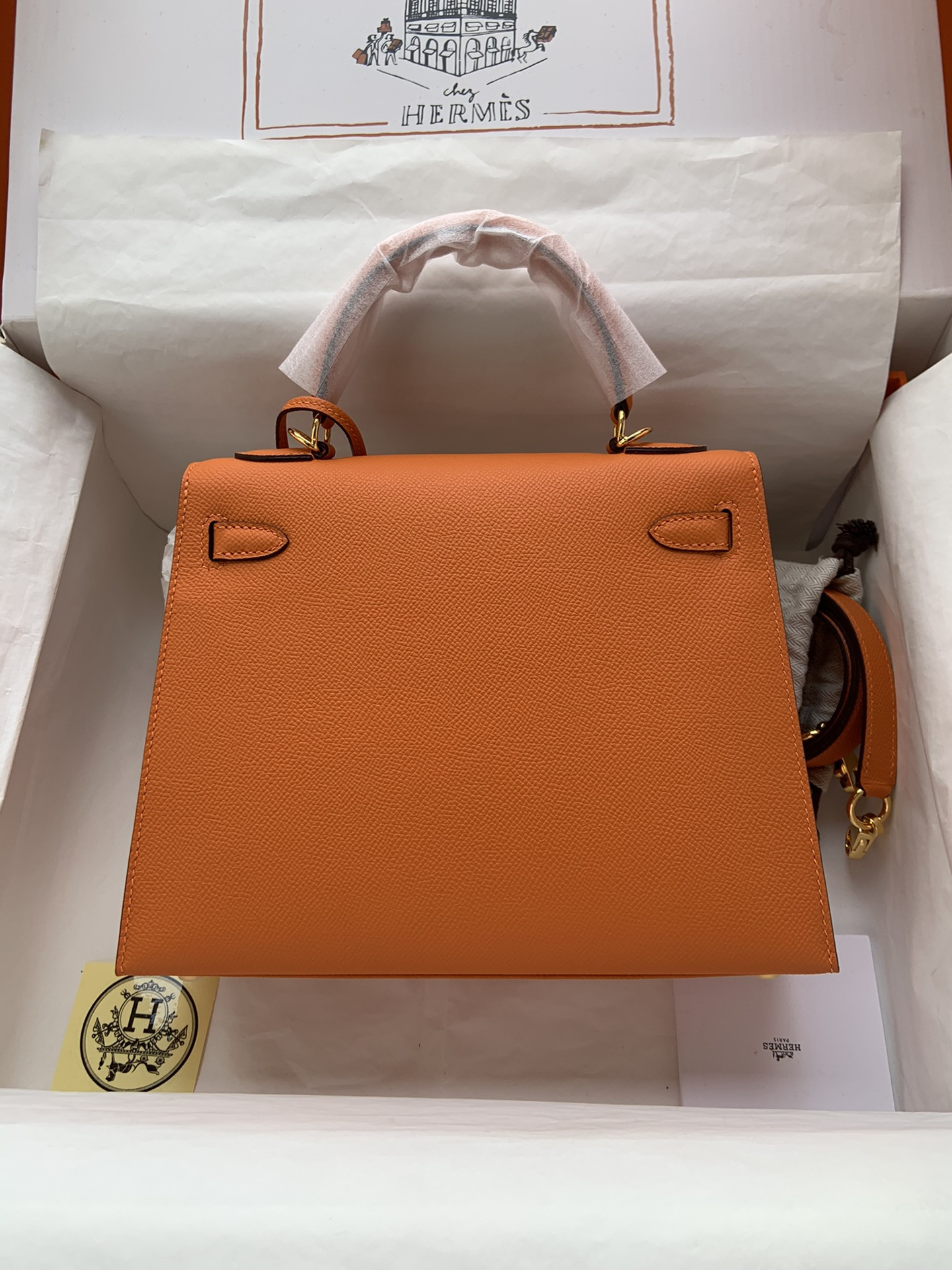 HERMÈS Kelly Gold-tone Hardware 25 28
