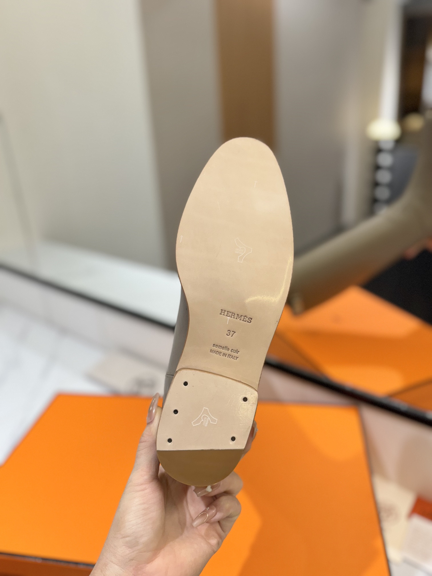 ua H**me5 jumping boots